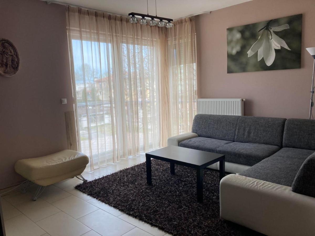 Goldenbeach Deluxe Apartment Siófok Exteriör bild